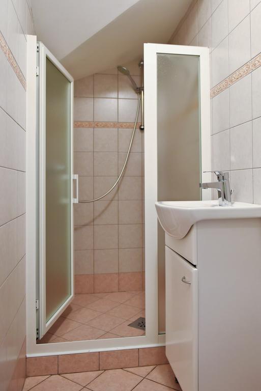 קובאריד Hostel X Point מראה חיצוני תמונה